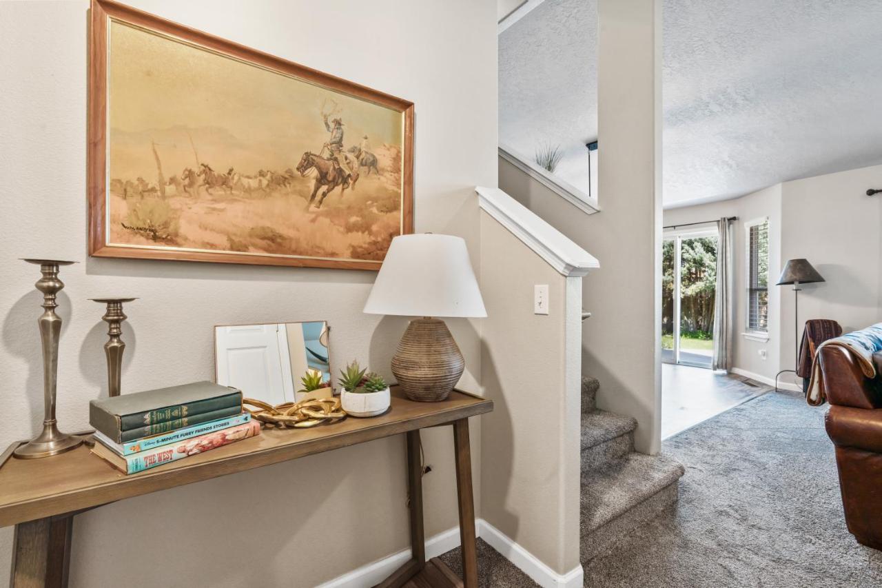 Southwestern Style 4 Bedroom Nampa Home Sleeps 16! ภายนอก รูปภาพ